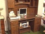 Great computer desk