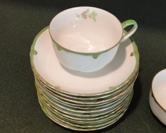 Hutschenreuther tea set service for 10 $40