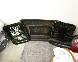 Old Toleware trays $40 all. PENDING PICKUP