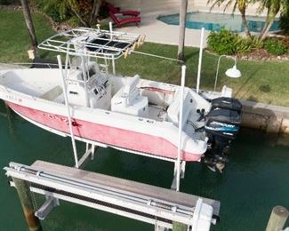 Donzi Fishing boat with Twin 115 mercury engine