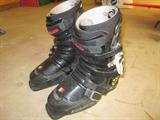 Snow ski boots