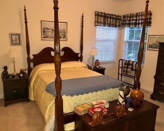 mahogany rice cared queen bed room overview