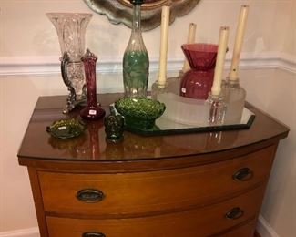  Lose up of various vases and crystal pieces