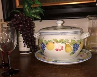 Portugal soup tureen and underplate