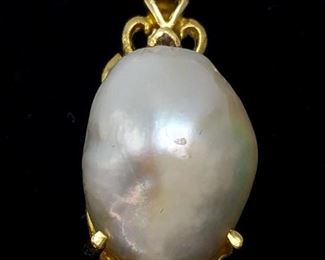 Pearl Pendant