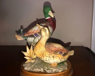 duck figurine with Ethan Allen makers mark