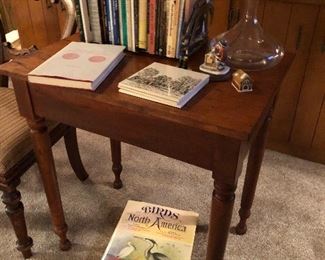 east Tennessee cherry table with Clarksvile and TN books/memorabilia 