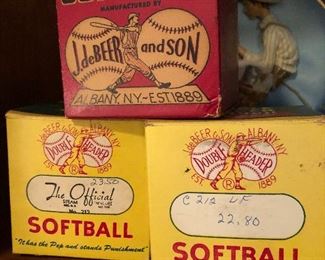 vintage/antique baseballs
