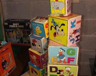 Stackable alphabet boxes

