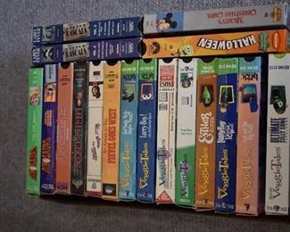 Lot of 18 VHS Movies | Includes Dinosaurs, Assorted Veggie Tales Episodes, and More -WILL SHIP