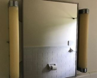 Vanity mirror w/side lights