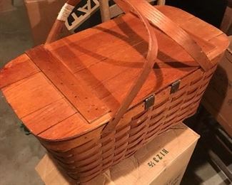 Picnic basket