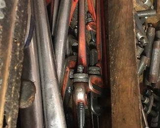 Pipe fitter tools
