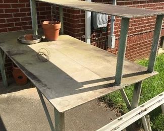 Heavy duty pottery table (Solid Steel)