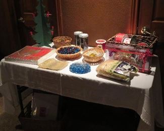 Neiman Marcus apron and towel, new in box