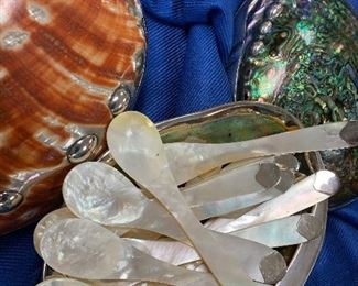 Mother of pearl caviar spoons.