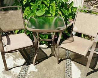 Patio Mesh Cairs and 2x2 Square Table