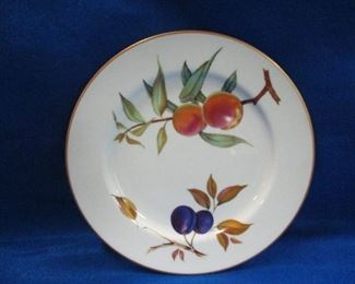 Evesham Royal Worcester Plates