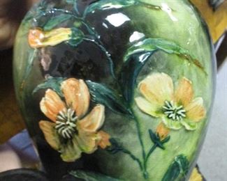 Vintage Pottery Table Lamp Owens?