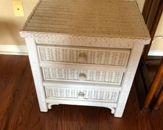 Vintage Henry Link white wicker end table $100