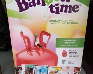 $48 - Balloon time helium tank