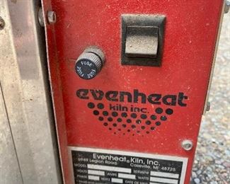 $450- ceramic top Evenheat kiln In operable condition