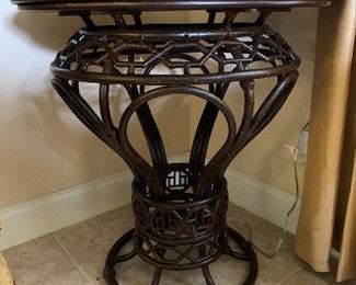 Corner table $250
30 round 30 tall
