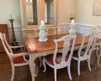 Pre-Sell Louis XV style dining table with 6 chairs.  $800.00