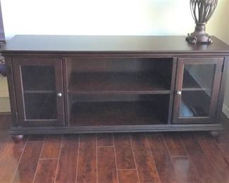 TV Console Entertainment Center W=60-1/2 in x D=17in x H=27-1/2 in. Good deal. $25 go to www.gerilins.online to buy.