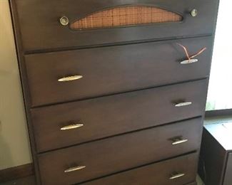 Mid century chest of drawers