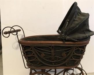 AntiqueDollBuggy