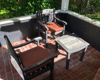 OutdoorTable and Chairs