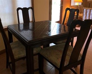 Lane game table and 4 chairs
