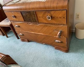 PLL #399  7 PIECE BEDROOM SET 