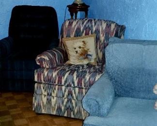 Recliner's $45.00 Each For Appointment Please Call (760)662-7662 or Email tanya@crowncityestatesalebytanya.com