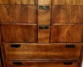 Chester Drawers For Appointment Please Call (760)662-7662 or Email tanya@crowncityestatesalebytanya.com
