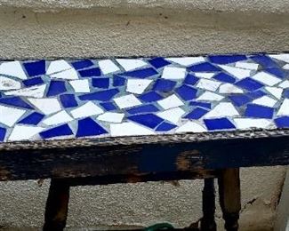 Vintage Table $75.00 For Appointment Please Call (760)662-7662 or Email tanya@crowncityestatesalebytanya.com
