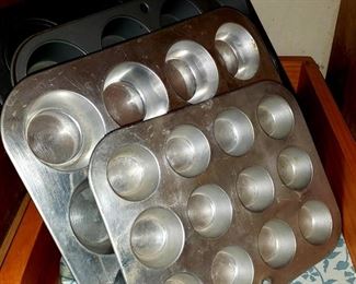 Muffin pans $3.00 each For Appointment Please Call (760)662-7662 or Email tanya@crowncityestatesalebytanya.com