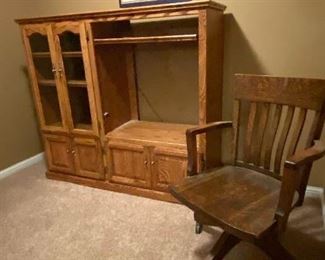 ENTERTAINMENT CABINET