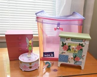 ITEM 2: Lot of Pink Things  $15
Two jewelry boxes, one plastic music box with Tinkerbell and a ballerina, collapsing storage cube.
