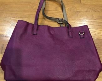 ITEM 192: Faux Leather Puple Tote  $10
