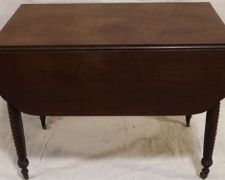 Lot# 2131 - Early drop side table on twisted legs