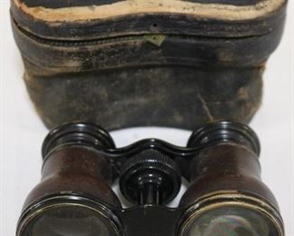 Lot# 2325 - Opera Binoculars