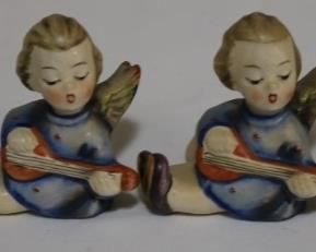 Lot# 2336 - 4 Hummel Candle Holders