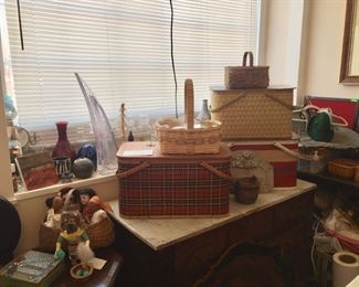 Vintage picnic basket