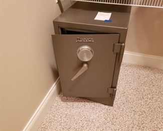 Diebold combination fire safe. The combination is known and safe is in working order. Measures approximately 15 1/2 inches across 20 in deep and about 25 in tall. Safe is on wheels to assist with moving it from one location to another. Local pickup only on this item, it is in the basement of the home