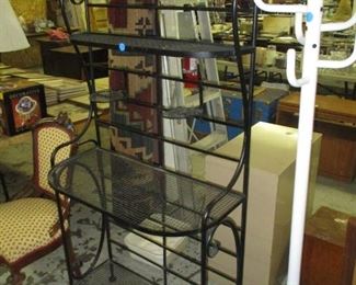 Metal baker's rack