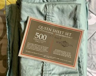 Item 295:  Queen sheet set - 2 Sets: $10 each