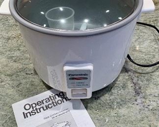 Item 261:  Panasonic crock pot: $40