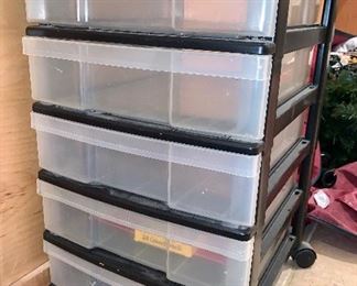 Item 178:  Rolling storage cart: $12